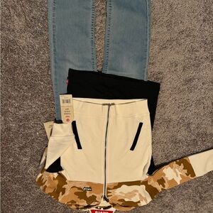 Levi's Blue Straight Leg Jeans Classic Denim Style